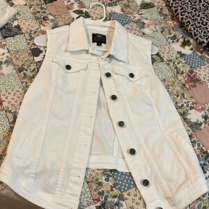 Kardashian jean vest   